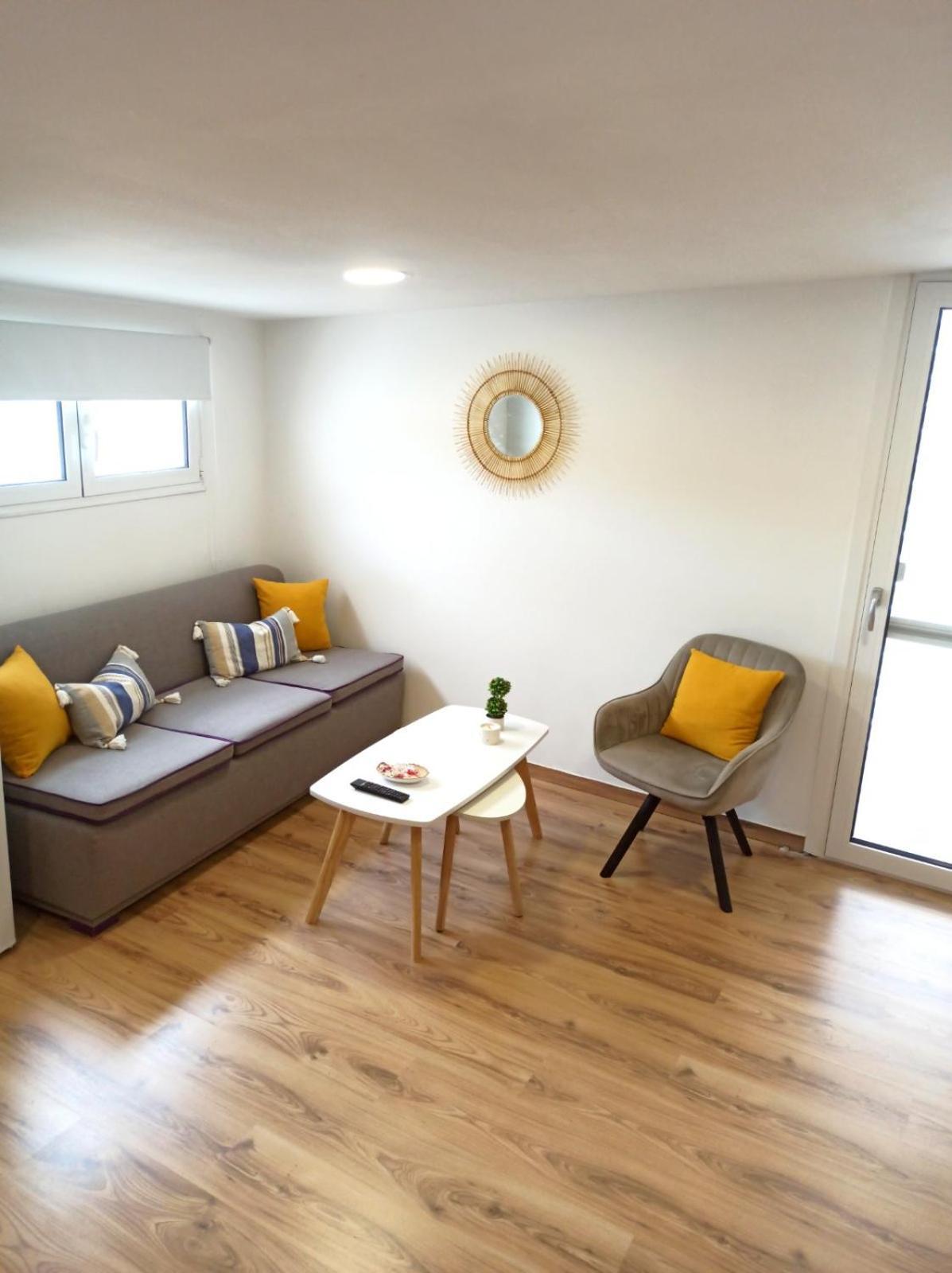 Renovated Loft Near The Center Daire Kandiye Dış mekan fotoğraf
